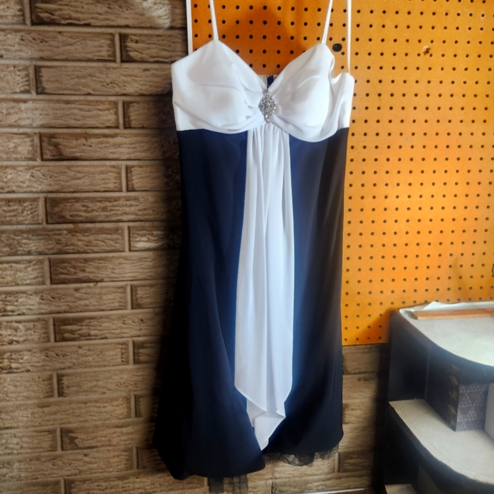 Dressbarn Collection - white & black - size 10
